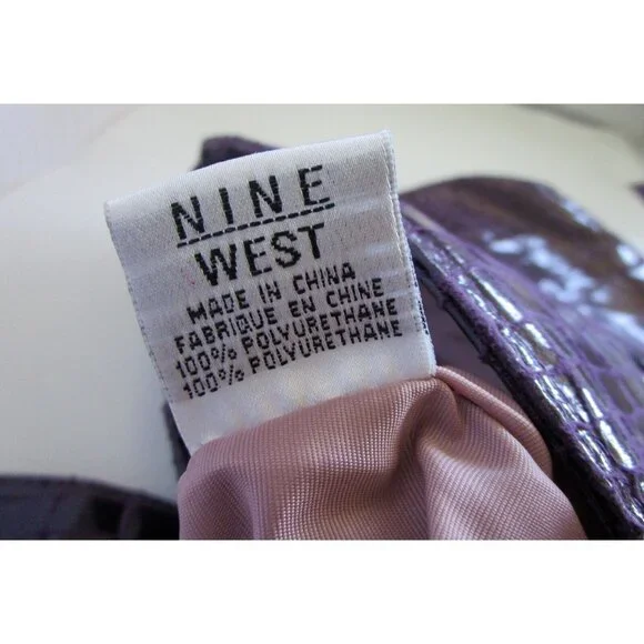 Nine West Clutch Purse -Purple Faux Snakeskin Leather with Bow -New without tags - Picture 9 of 16